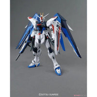 Thumbnail for bandai Gundam MG - 1/100 - FREEDOM GUNDAM VER.2.0